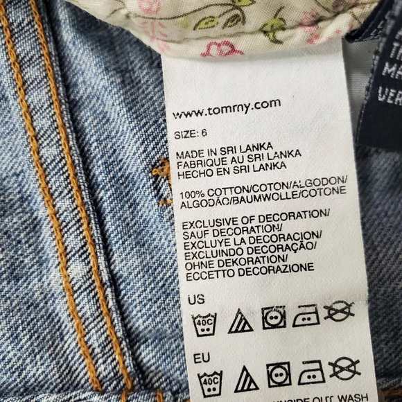 Tommy Hilfiger Women's Y2K Medium Wash Cut Off Frayed Hem Denim Shorts Size 6 - Picture 4 of 8